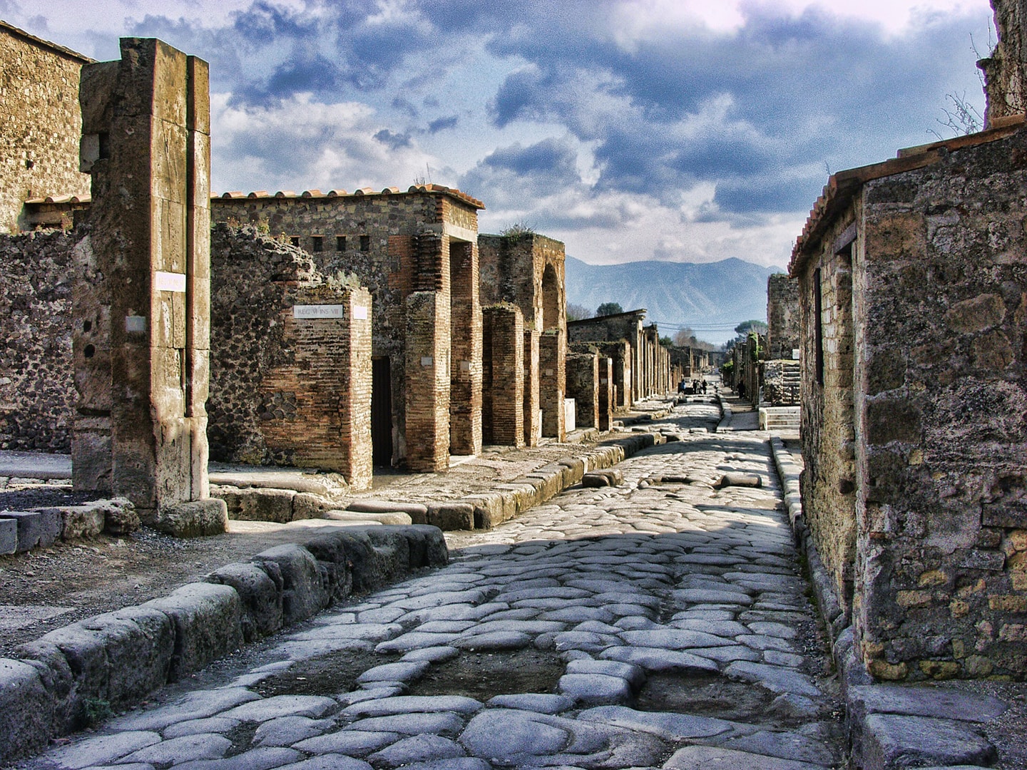 evi-tour-privato-pompei